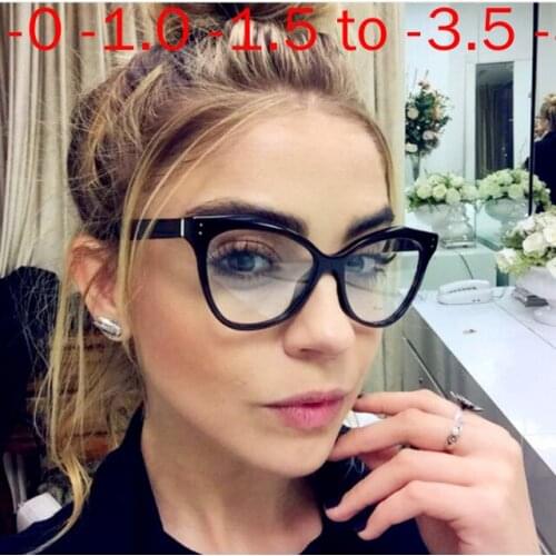 MINCL Nearsighted Myopia Glasses Women Transition Sunglasses Photochromic Lens Fashion 2019 New Black Sun Glasses NX