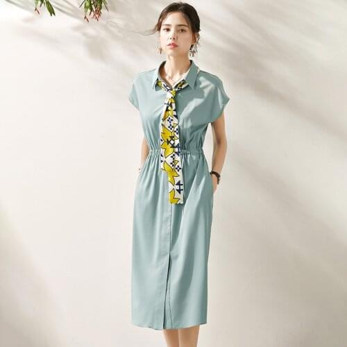 Spring and summer new French willon green dress gentle wind contrast silk scarf collared waist shirt simple short sleeve dress