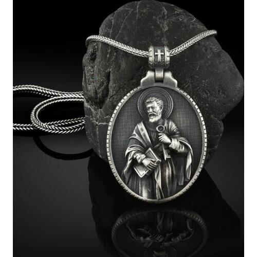 Vintage Catholic Pendant Christian Mens Necklace European and American Style Mens Religious Necklace