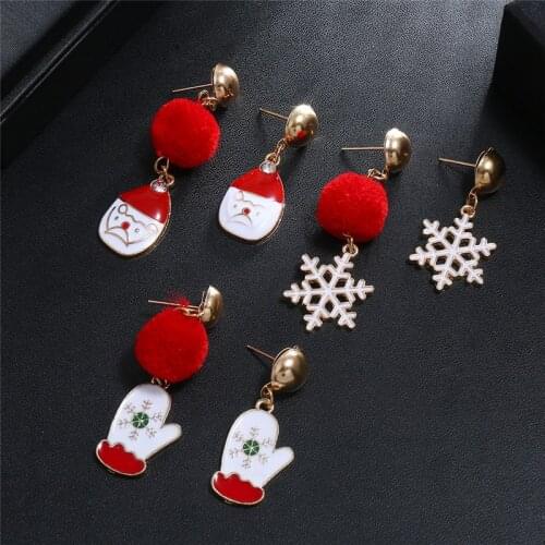 Asymmetrical Gloves Metal Pendant Earrings Red Hair Balls Snowflakes Santa Claus Earrings Women Unique Trendy Christmas Jewelry