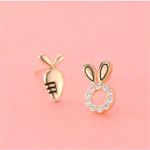 New Temperament Cute Asymmertci Radish Bunny 925 Sterling Silver Jewelry Personality Crystal Rabbit Stud Earrings SE535