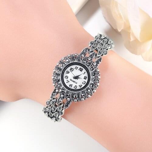 Top Quality Ancient Silver Bracelets For Women Jewelry Exquisite Ladies Quartz Watch Accessories Female Fashion Watch Bracelets