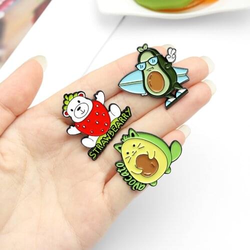 Enamel brooch with fruit ice cream Dog popsicle Strawberry bear Skateboard avocado Lapel Pin Cartoon Badge Jewelry Gift for Kids