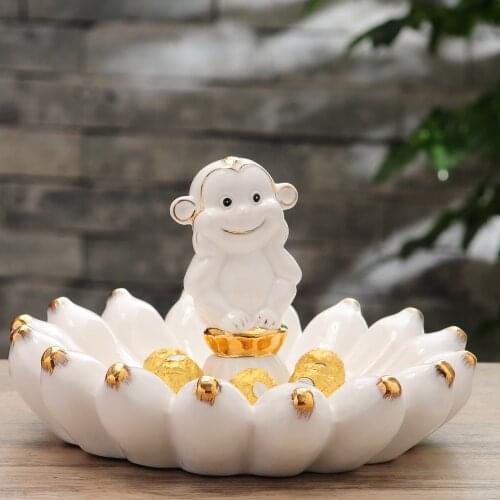 Porcelain Monkey Figurine Fruits Plate Decorative Ceramics Banana Candy Tray Novelty Birthday Tableware Ornament Gift and Craft