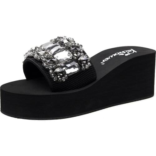 Summer Fashion Ladies Slippers Handmade Rhinestone Beaded Wild Outdoor Women Sandals EVA Student Leisure Vacation Beach Shoes