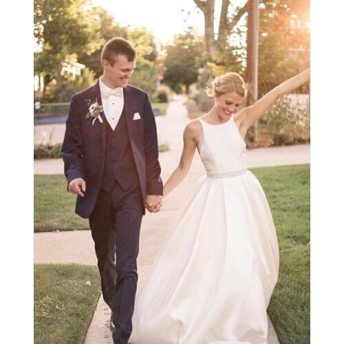 Simple satin Wedding Dresses Sleeveless Beaded Sashes Cheap Bridal Gowns Backless A-line Vestido De Novia 2021 Wedding Dress