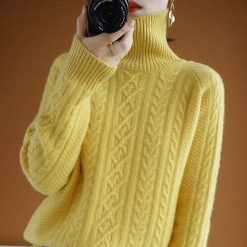 Autumn and winter turtleneck cashmere sweater women short padded pullover loose wool twist knit lazy style base sweater
