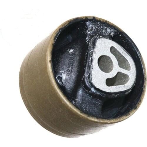 Suitable for Dongfeng Fengshen DFM S30 H30 CROSS bridge bracket hanging glue, the lower right aluminum bracket bushing is anti-t