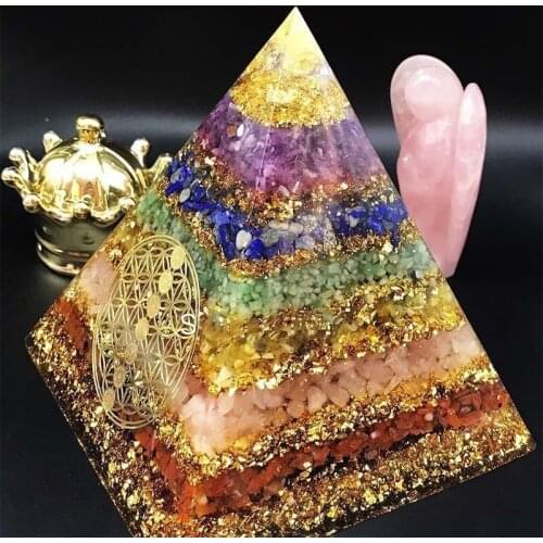 Ogan Chakra Energy Pyramid Natural Crystal Crush Stone Healing Purification Car Gift Paperweight Feng Shui Aesthetic Home Decor