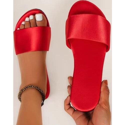 Four seasons home flat non-slip women slippers 2020 new candy color silk material outdoor casual all-match sandals ms