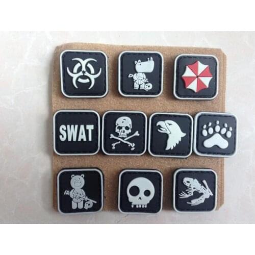 10pcs mini luminous Military Patches glow in the dark PVC hook back tactical patch for backpacks SKULL SWAT badges