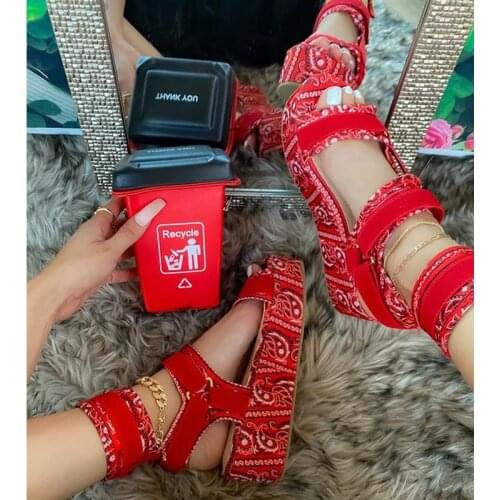 2021 New Woman Bag Fashion Garbage Classification Bag Shoulder Diagonal Mini Bag Solid Color Outdoor