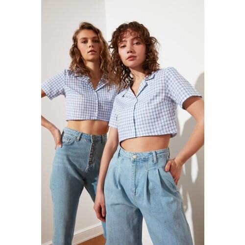 Trendyol Petite Crop Top Blouse TWOSS21BZ1496