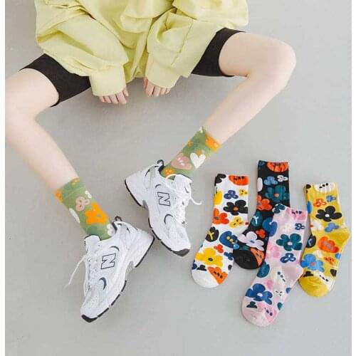 New Fashion Womens Socks Flower Pattern Print Socks Ins Style Short Socks Art Printed Cute Funny Socks Calcetines De La Mujer