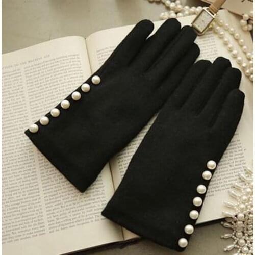 Winter Women High-grade Pearl Velvet Thicken Driving Gloves Female Rabbit Cashmere Embroidery Wool Warm Touch Screen Gloves H18