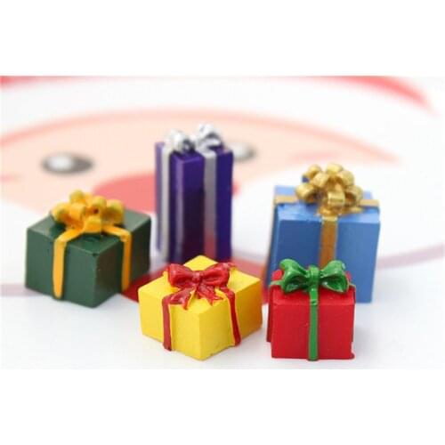 Julie Wang 10PCS Resin Small Gift Box Charms No Nail Pendants Bracelet Jewelry Making Accessory Christmas Decor