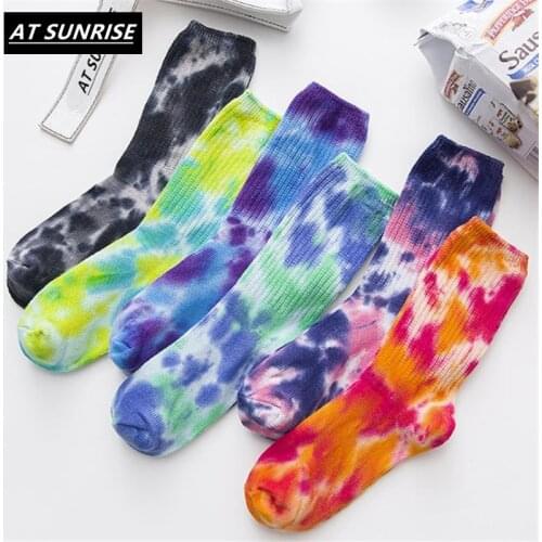 AT SUNRISE 2020 Winter high Quality Harajuku Style Tie dye Long Socks For Women Mens Cotton Hip Hop Socks Casual