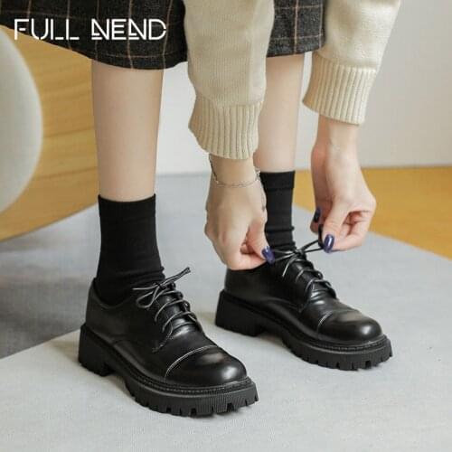 Full.nend Pumps