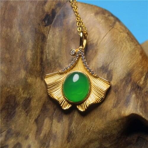 Wholesale Fashion Jewelry Green Chalcedony inlaid work Palm-leaf fan necklace for woman feature Jewelry namour charm Gift