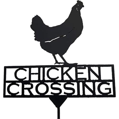 2D Metal Chicken Crossing Yard Sign Decoration with Letters Hollow Animal Silhouette Art Stake for Garden Decoration K0AB