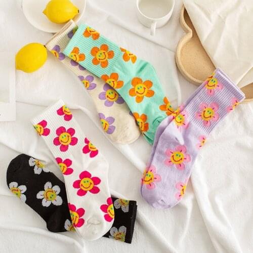 Japanese Korean Style Cartoon Flower Cute Socks Women Streetwear Skate Harajuku Kawaii Socks Autumn