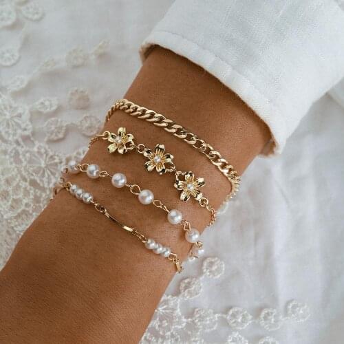Tocona 4pcs/sets Luxury Pearl Stone Flowers Bracelets for Women Gold Color Alloy Metal Adjustable Bohemian Jewelry 14806