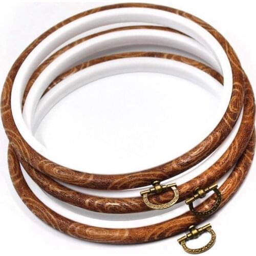 3 Pieces 5.3 inch Round Embroidery Hoops Bulk Imitated Wood Circle Cross Stitch Hoop Ring