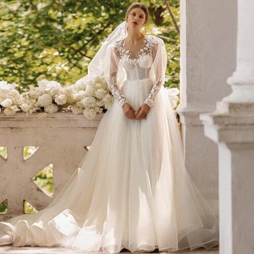 Eightree Princess Wedding Dresses V-neck Beach Boho White Bridal Dress Tulle A-Line Applique Long Sleeve Wedding Gown Plus Size