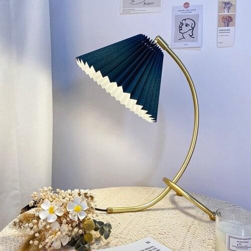 Modern LED Golden Table Lamp Study Bedroom Bedside Table Lamp Dining Bar Counter Living Room Kitchen Home Decor Light Fixtures