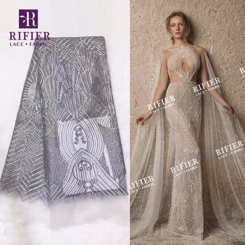 New Arrival !! 2018 High Quality Sequins Lace Fabrics Sequined Embroidered Tulle Mesh Lace Material Nigerian French Net Fabrics