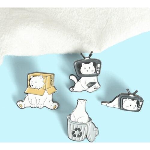 Recyclable Polar Bear Enamel Pins Lazy Cats And Dogs Cartoon Brooches For Women Television Radio Badges Animal Jewelry Wholesale