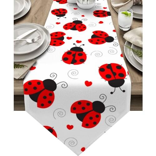 Ladybug Love Heart Dotted Texture Table Runner Luxury Wedding Table Decor Tablecloth Christmas Decorations For Home Tablecloth