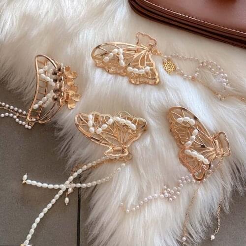 Luxury Flower Butterfly Pearls Tassel Metal Hollow Hair Claws Women Summer Elegant Party Hair Clips Barrettes Hair Accessories