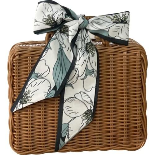 1pc Vintage Rattan Woven Storage Case Makeup Holder Suitcase Natural Tasteless Solid Handle Rattan Woven Storage Boxes Basket