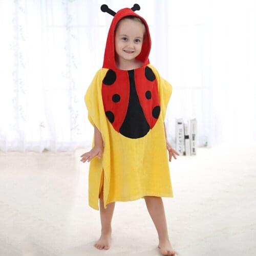 Comfortable Soft Blanket Infant Bath Towel Baby Toalla Baby Towels Lady beetle Hooded Bathrobe Baby Towel Newborn