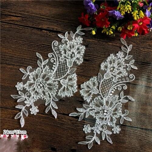 10 Pieces Craft Venise Car Bone Floral Embroidered Lace Applique Trim Decorated Lace Neckline Collar Sewing Wedding Decoration
