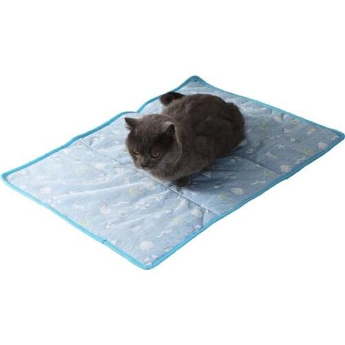 Summer Dog Pet Mat Cooling Pad Mat for Dogs Cats Blanket Breathable Pet Dog Bed Summer Washable for Dogs