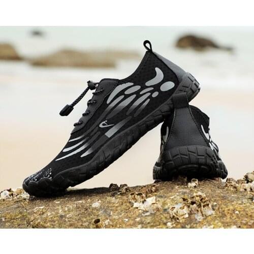 Mesh Fabric Aqua Shoes Summer Men Breathable Swimming Hiking Climbing Hard-wearing Beach Shoes Upstream Water Shoes Sneakers