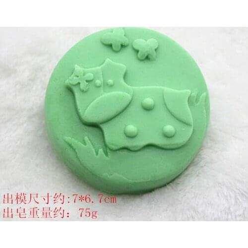 C888 cows silicone handmade soap mold cake mold baking kitchen tools