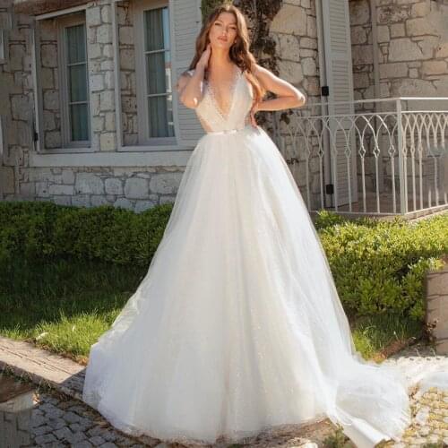Eightree Princess Wedding Dresses Glitter V-neck Backless Bridal Dress Tulle A-Line Appliques Sleeveless Wedding Gowns Plus Size