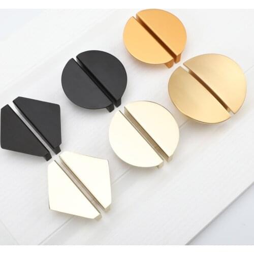 Golden semi-circular handles luxury shoe cabinets wardrobe hardware black triangle furniture handles dresser knobs drawer pulls