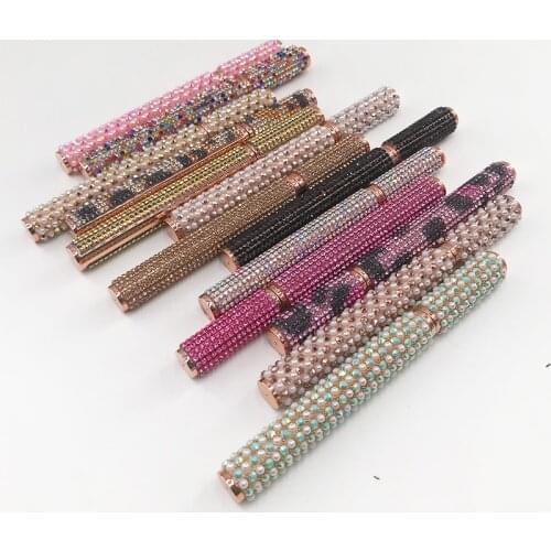 2021 New Design Self Adhesive Eyeliner Dramatic 25mm Mink Eyelashes Waterproof Long Lasting Eyeliner Lash Glue Pen