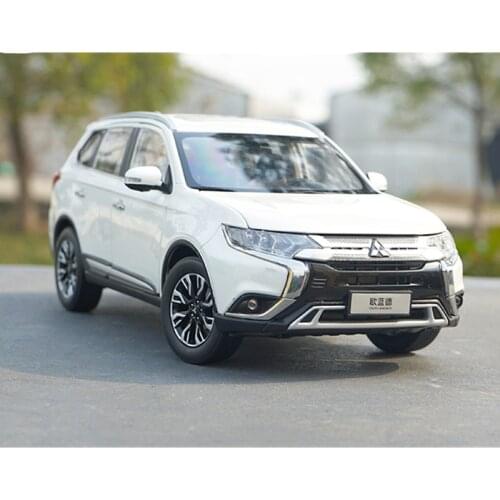 Original factory 1:18 GAC new Outlander 2017 diecast SUV car model for gift, collection