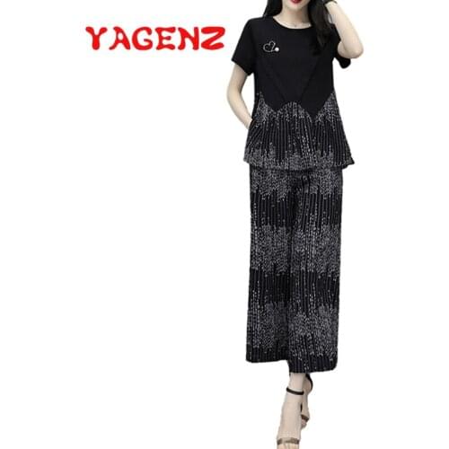 YAGENZ Casual Women Two Piece Set Striped Short Sleeve Tops And Striped Cropped Pants Fashion Plus size 2 Piece Set Women 743