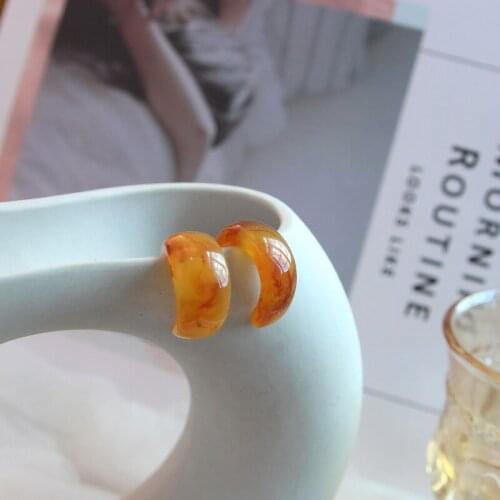 Vintage Glossy Acetate Acrylic Hoop Earrings for Women C-shaped Simple Fashion Small Circle Earrings Korean New Design Jewelry