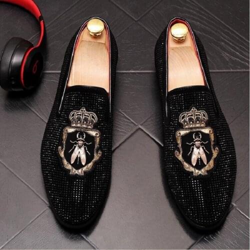 British Fashion Men Breathable Party Nightclub Dress Cow Suede Leather Embroidery Rivets Loafers Slip-on Lazy Driving Shoe DA054