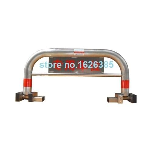 Dragon gate lock gantry car auto lock arch guardrail guar bar crash barrier parking place stop ground car steering wheel lock