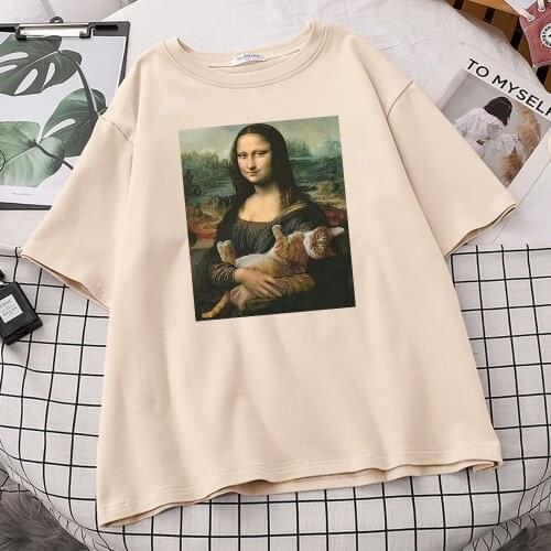 Famous Mona Lisa Hold Cat Funny Print T-Shirts Woman Loose Manga Short Sleeved Vintage Home T-Shirt Casual Home Womens Tshirts