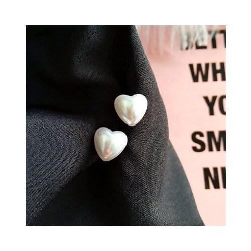 New fashion Korean version of the wild sweet white glossy earrings For Women girl Accessories jewelry wholesale