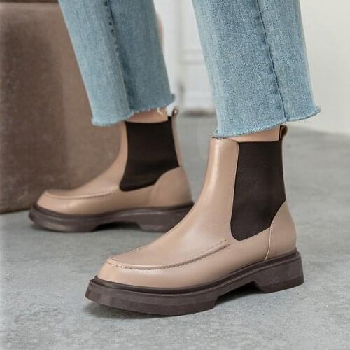 2021 Retro British Style Slip-On Chelsea Boots Genuine Leather Womens Boots Fashion Ankle Boots Round Toe Flat with Women Shoes